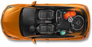 2017-chevrolet-cruze-hatchback-reveal-cargo-980x500-02