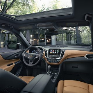 Two Toned Interior of 2018 Chevy Equinox