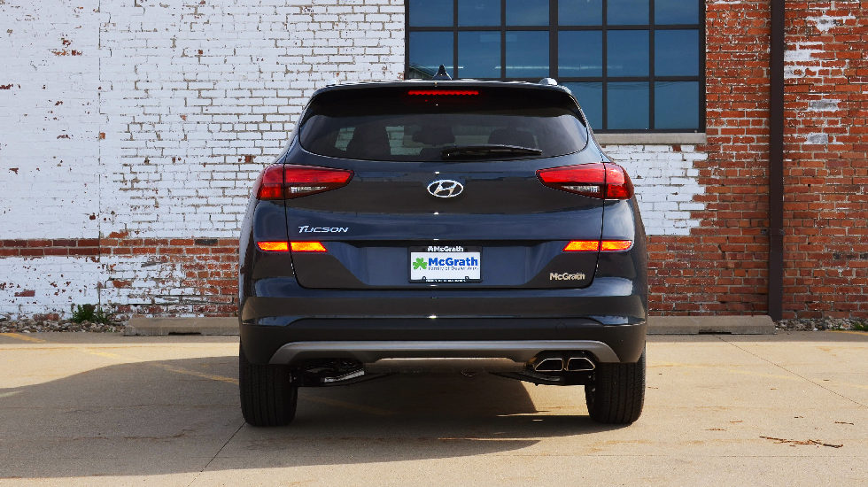Rear view of 2019 Hyundai Tucson Night Edition