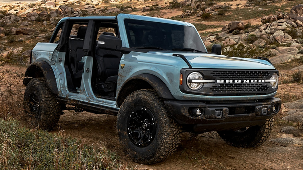 2021 Ford Bronco with doors off
